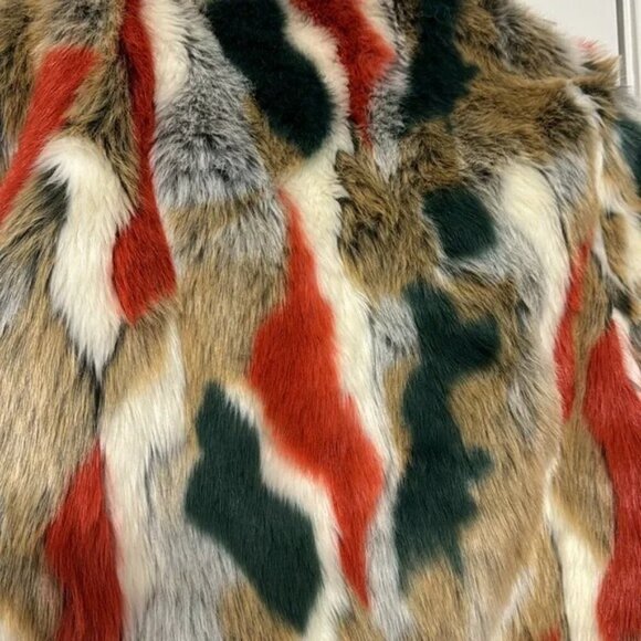Colorblock Faux Fur Jacket – Small - NWT - Picture 5 of 7